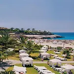 5-bedroom In Playa Del Duque *