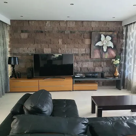 빌라 5-bedroom In Playa Del Duque