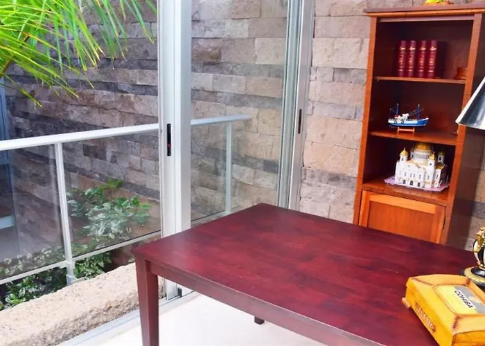 5-bedroom In Playa Del Duque Villa *