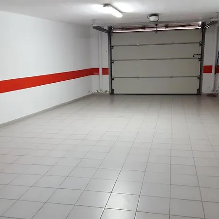 5-bedroom In Playa Del Duque 别墅