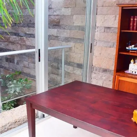 New 5-bedroom Del Duque * アデヘ