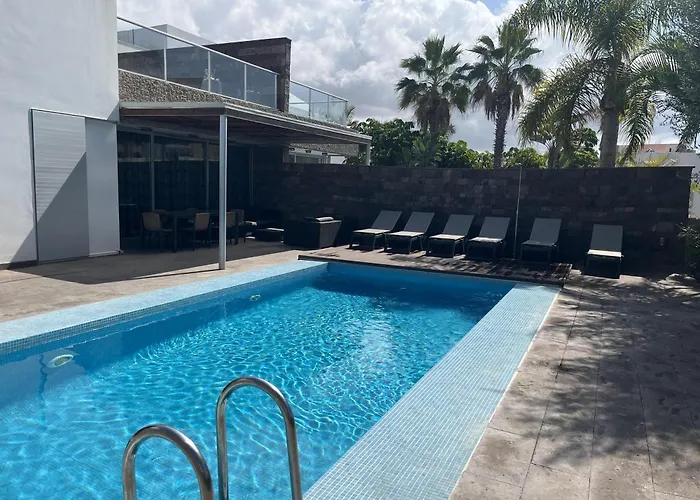 Βίλα 5-bedroom In Playa Del Duque