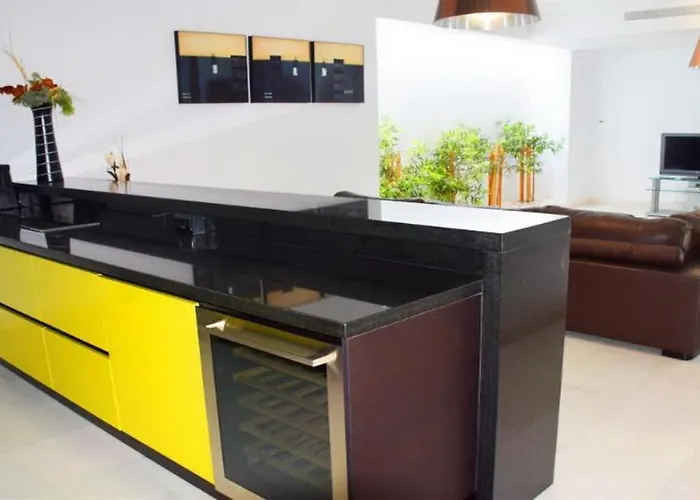 5-bedroom In Playa Del Duque Βίλα *